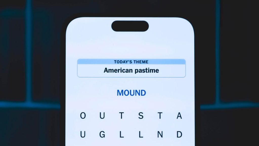 today's nyt strands hints, answers and help for feb. 26 #725
